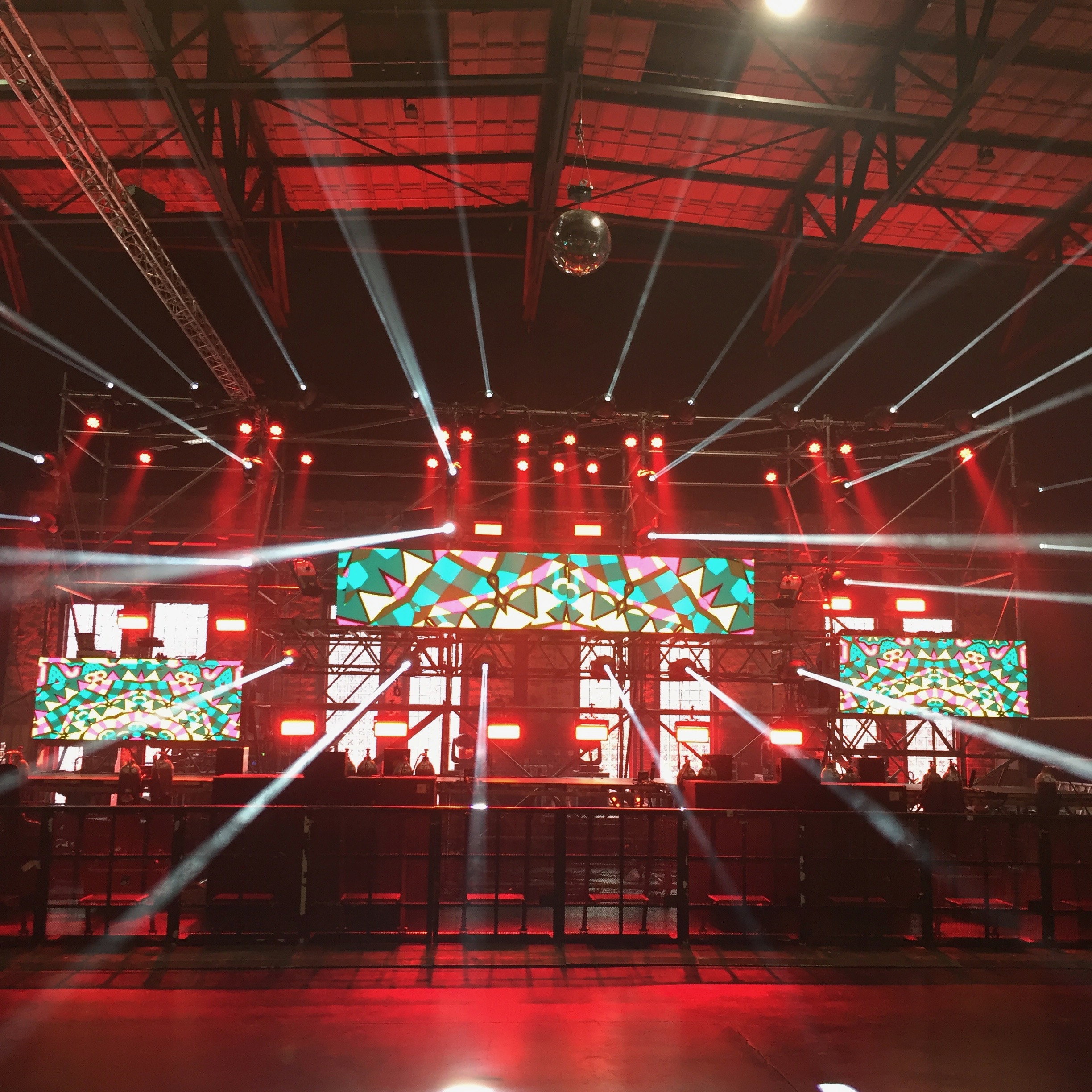 event-dj-berlin-kontakt DJ für Events in Berlin – EVENT DJs Berlin